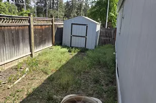 20176 Hawes Ln, Bend, OR 97702 - Photo 24