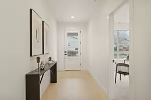 2133 SW 43rd St, Redmond, OR 97756 - Photo 6