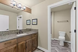 19651 Painted Ridge Loop, Bend, OR 97702 - Photo 34