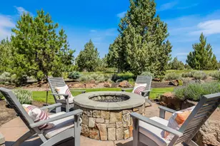 22884 Moss Rock Dr, Bend, OR 97701 - Photo 12