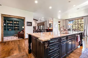 22884 Moss Rock Dr, Bend, OR 97701 - Photo 30