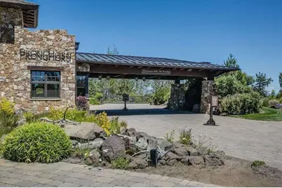 22884 Moss Rock Drive, Bend, OR 97701 - Photo 96
