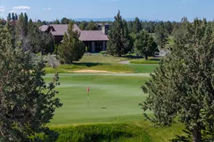 22884 Moss Rock Dr, Bend, OR 97701 - Photo 92
