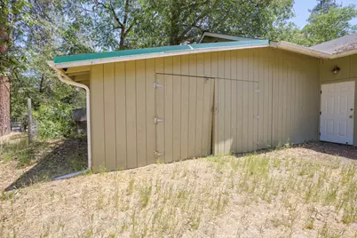 532 Sheraton Drive, Williams, OR 97544 - Photo 32