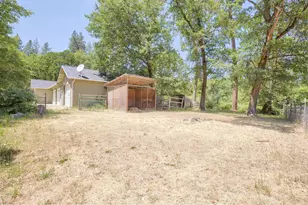 532 Sheraton Dr, Williams, OR 97544 - Photo 52