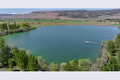 11251 NE Hwy 97, Madras, OR 97741 - Photo 2