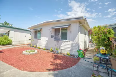 206 Kingsbury Drive, Grants Pass, OR 97526 - Photo 1
