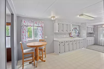 206 Kingsbury Drive, Grants Pass, OR 97526 - Photo 10