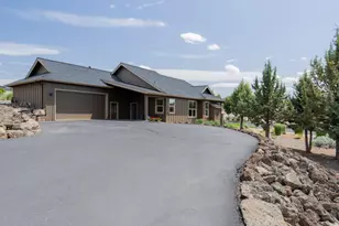 1202 SE Yarrow Ave, Madras, OR 97741 - Photo 12