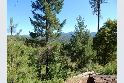 635 Sarma Drive, Shady Cove, OR 97539 - Photo 1