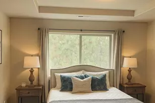 2380 NW Debron Ln, Bend, OR 97703 - Photo 18