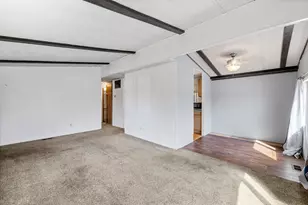 3555 S Pacific Hwy, Medford, OR 97501 - Photo 4
