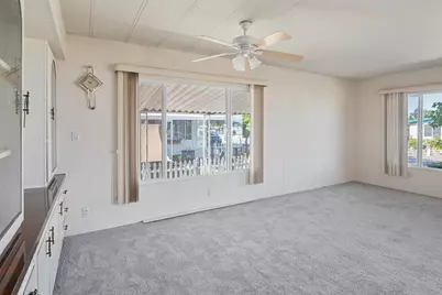 965 Roguelea Lane, Grants Pass, OR 97526 - Photo 4