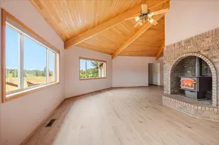 64515 Rock Springs Rd, Bend, OR 97703 - Photo 14