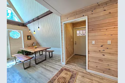 10211 Old Fort Road, Klamath Falls, OR 97601 - Photo 4