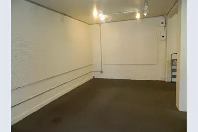 162 E Main Street, Klamath Falls, OR 97601 - Photo 6