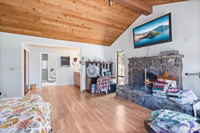 5266 Dark Hollow Road, Medford, OR 97501 - Photo 16