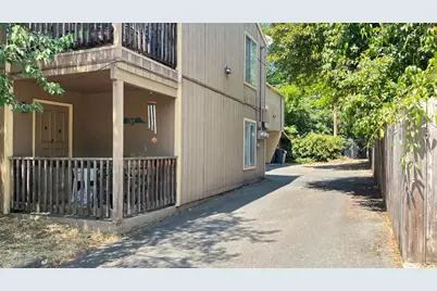 508 NW E Street #A,B,C, Grants Pass, OR 97526 - Photo 1