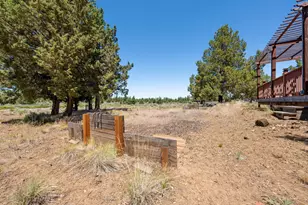 70325 Club Rd, Sisters, OR 97759 - Photo 66