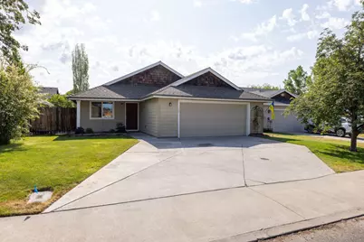 1172 NW 22nd Place #OR, Redmond, OR 97756 - Photo 1