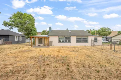 71 SW 2nd Street, Madras, OR 97741 - Photo 24