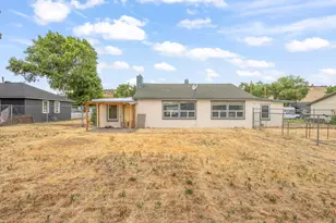 71 SW 2nd St, Madras, OR 97741 - Photo 24