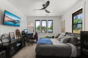 3487 SW Leonard Rd, Grants Pass, OR 97527 - Photo 18