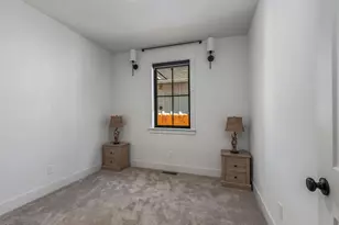 1060 N Bluebird St, Sisters, OR 97759 - Photo 18