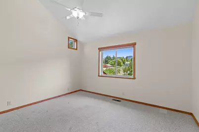 700 Clay Street, Ashland, OR 97520 - Photo 32