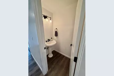 2631 Delta Waters Road, Medford, OR 97504 - Photo 30