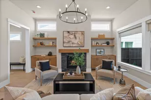 61213 NE Snow Owl St, Bend, OR 97701 - Photo 2