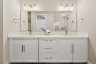 230 E Diamond Peak Avenue #32, Sisters, OR 97759 - Photo 36