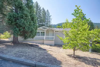 5648 Foothill Boulevard #31, Grants Pass, OR 97526 - Photo 1