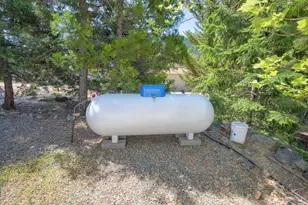 5648 Foothill Blvd, Grants Pass, OR 97526 - Photo 28