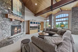 65930 Mariposa Ln, Bend, OR 97703 - Photo 36