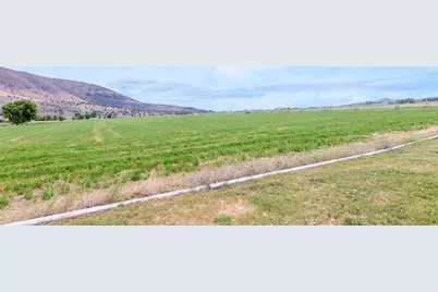 9452 Matney Way, Klamath Falls, OR 97603 - Photo 56