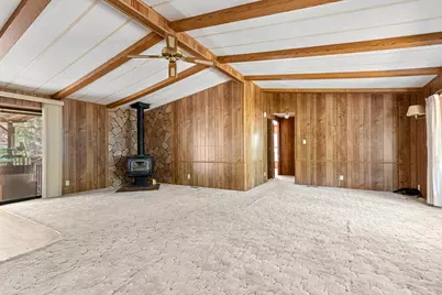 363 Kitty Drive, Eagle Point, OR 97524 - Photo 4