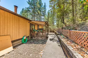 363 Kitty Dr, Eagle Point, OR 97524 - Photo 52