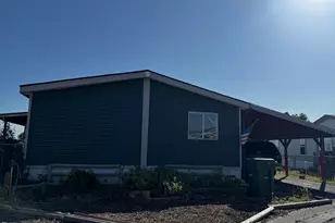 1663 Greensprings Dr, Klamath Falls, OR 97601 - Photo 2