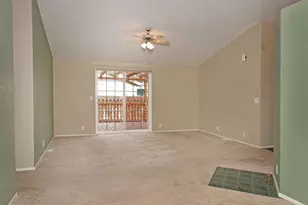 2567 NE Rosemary Dr, Bend, OR 97701 - Photo 4