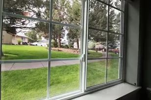 2567 NE Rosemary Dr, Bend, OR 97701 - Photo 10