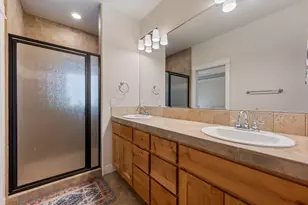 63150 Peale St, Bend, OR 97701 - Photo 28