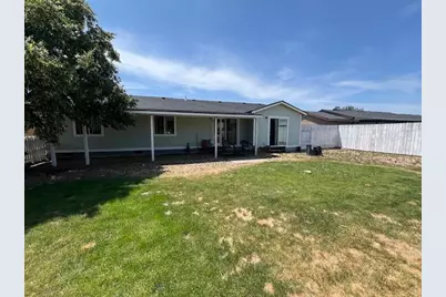 822 Scenic Loop, Culver, OR 97734 - Photo 1