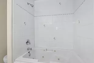 438 NW 19th St, Redmond, OR 97756 - Photo 20