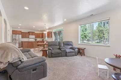 53090 Day Road, La Pine, OR 97739 - Photo 8