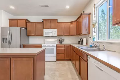 53090 Day Road, La Pine, OR 97739 - Photo 12