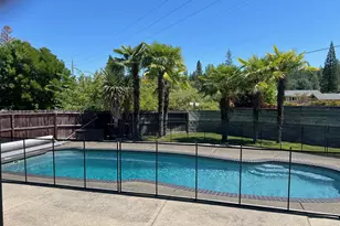 3351 SW Bennett Ln, Grants Pass, OR 97527 - Photo 40