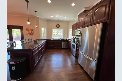 3351 SW Bennett Lane, Grants Pass, OR 97527 - Photo 6