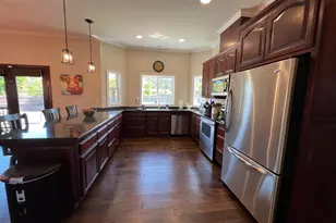 3351 SW Bennett Ln, Grants Pass, OR 97527 - Photo 6