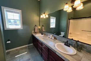 3351 SW Bennett Ln, Grants Pass, OR 97527 - Photo 32